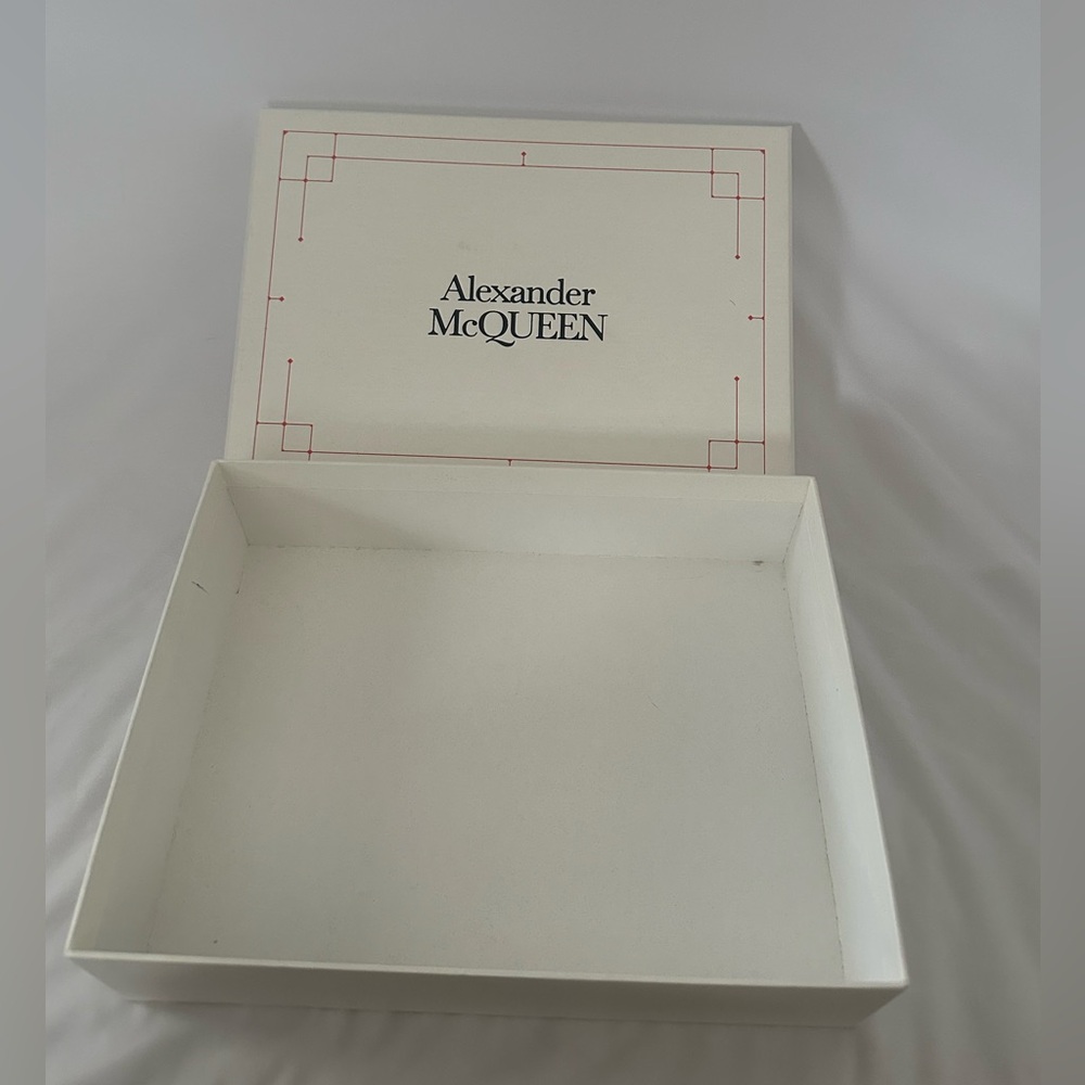 Alexander McQueen box